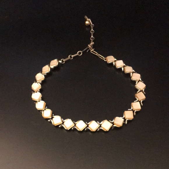 Coro Jewelry - Vintage Coro 17” Choker Gold Tone Pearl White Thermoset Squares 50’s 60’s ❤️
